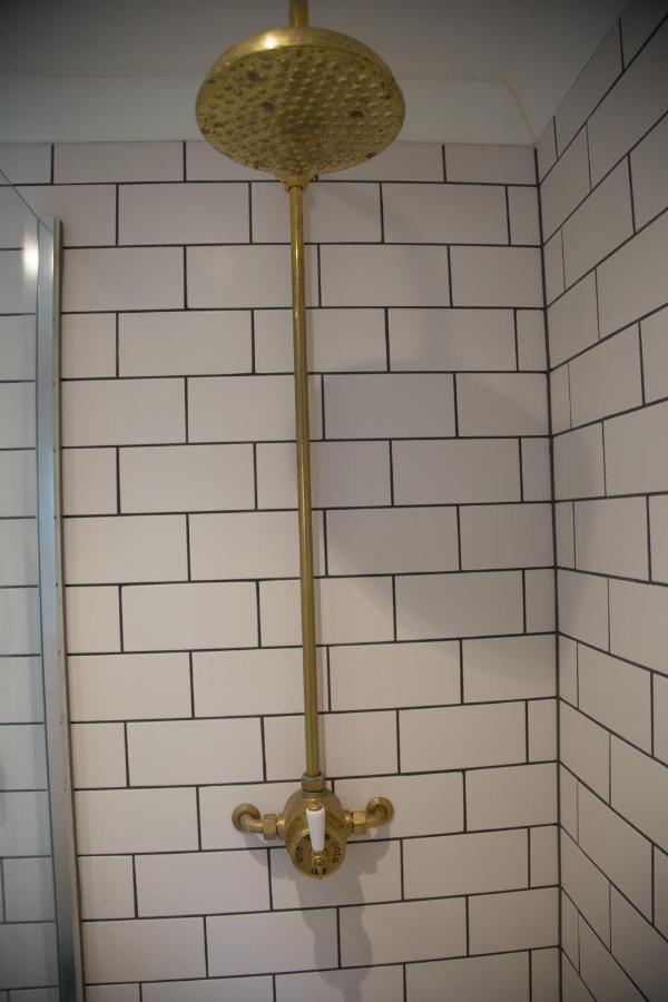 Central Georgian Townhouse With Free Parking Bath Zewnętrze zdjęcie